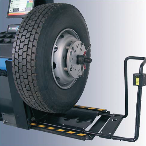 B700 Wheel Balancer3